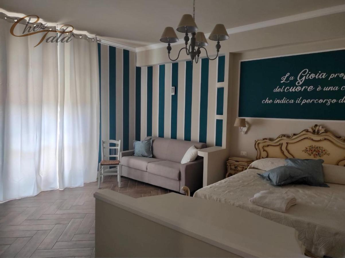 Bed and Breakfast Chez Tata' - Sce Tata Rossano Stazione Zewnętrze zdjęcie
