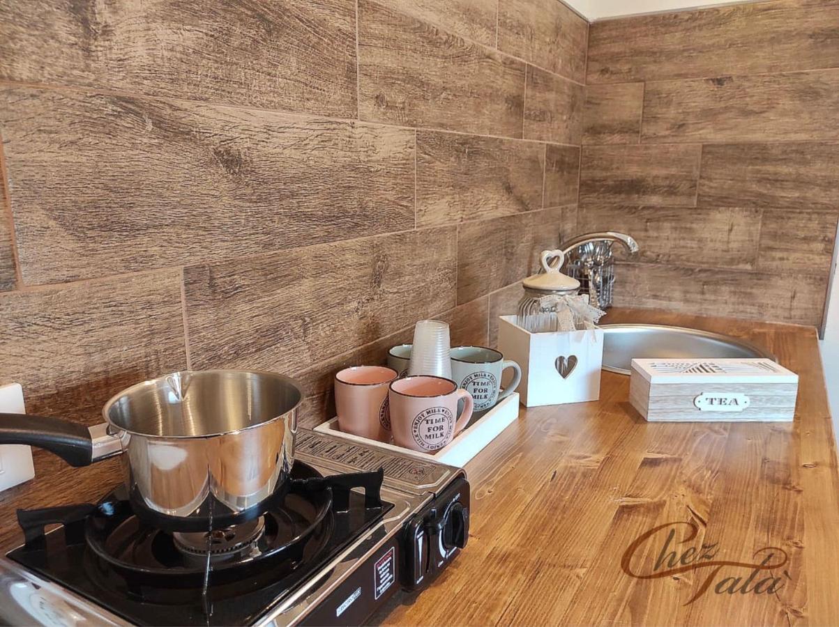 Bed and Breakfast Chez Tata' - Sce Tata Rossano Stazione Zewnętrze zdjęcie